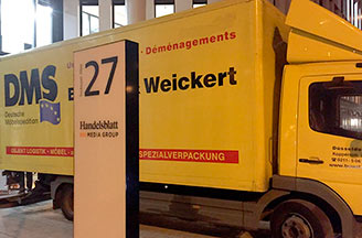 DMS Bartsch & Weickert LKW vor dem Gebäude